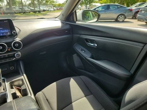 Certified 2025 Nissan Sentra SV FWD image 17