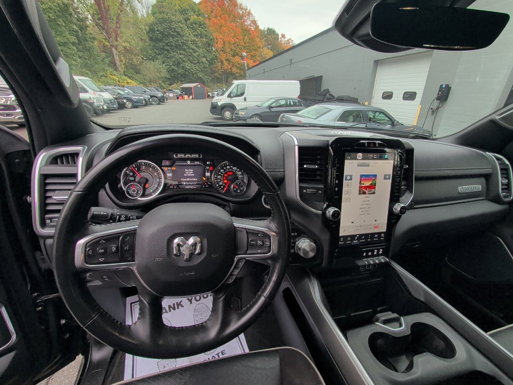 Used 2023 RAM 1500 Laramie AWD/4WD image 11