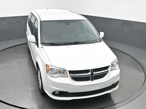 Used 2020 Dodge Grand Caravan SE image 45