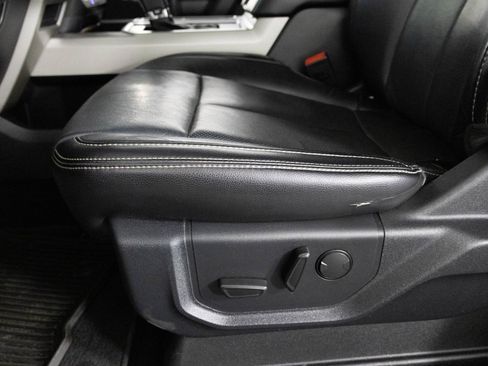 Used 2019 Ford F150 Lariat image 20