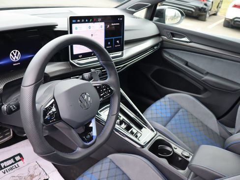 Used 2025 Volkswagen Golf R Black Edition w/ Euro Stye Package image 9