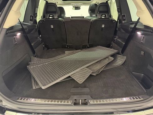 Used 2024 Volvo XC90 B5 Core w/ Protection Package Premier AWD/4WD image 48