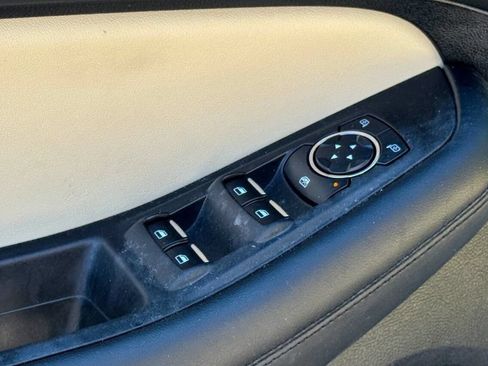 Used 2022 Ford Edge SEL w/ Convenience Package AWD/4WD image 19