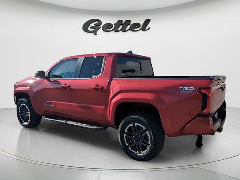 Used 2024 Toyota Tacoma TRD Sport w/ TRD Sport Upgrade Package image 6