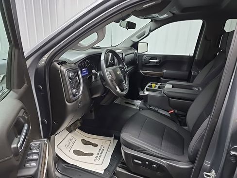 Used 2022 Chevrolet Silverado 1500 LT w/ Z71 Off-Road Package AWD/4WD image 28