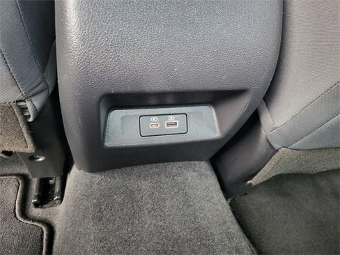 Used 2024 Nissan Altima 2.5 SV image 14