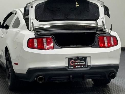 Used 2011 Ford Mustang GT Premium w/ 401A Rapid Spec Order Code RWD image 11