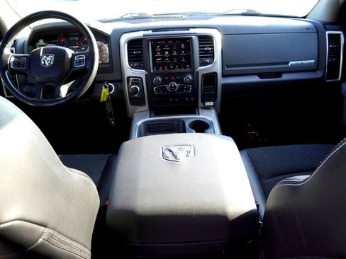 Used 2018 RAM 1500 Lone Star image 28