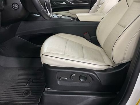 Certified 2022 Cadillac Escalade Sport w/ Touring Package AWD/4WD image 29