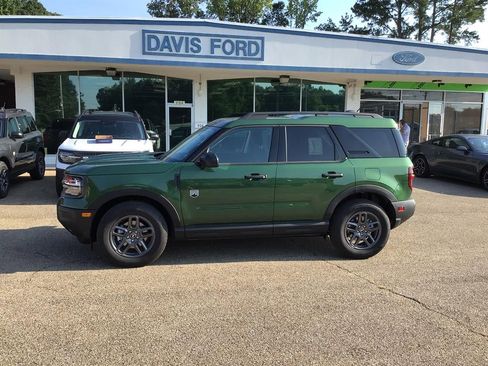 New 2025 Ford Bronco Sport Big Bend w/ Convenience Package image 2