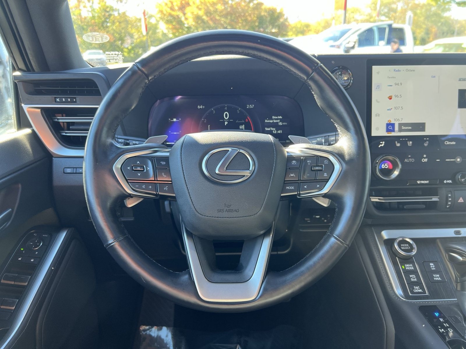 Used 2024 Lexus GX 550 AWD/4WD image 16