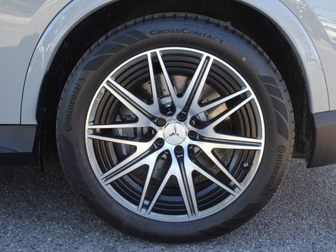 New 2025 Mercedes-Benz GLC 63 AMG S image 8