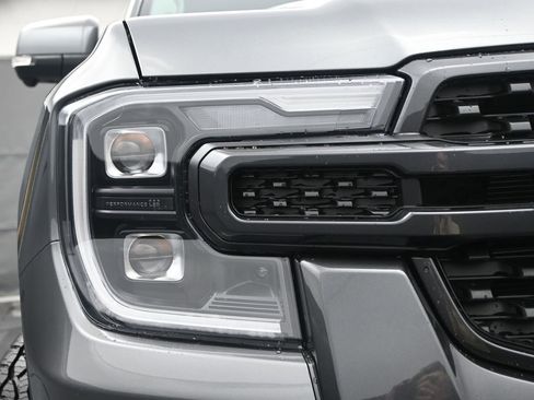 New 2025 Ford Ranger Lariat w/ FX4 Off-Road Package image 14