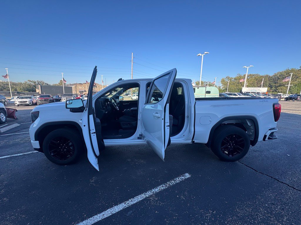 Used 2024 GMC Sierra 1500 Elevation AWD/4WD image 4