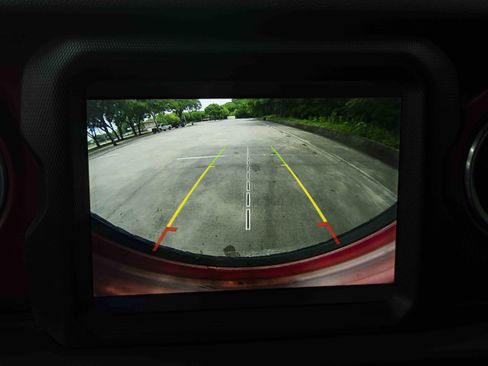 Used 2019 Jeep Wrangler Unlimited Rubicon AWD/4WD image 33