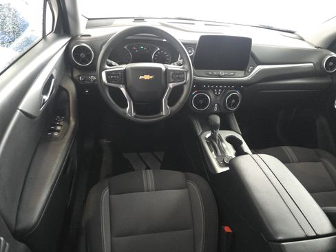 Used 2025 Chevrolet Blazer LT image 24