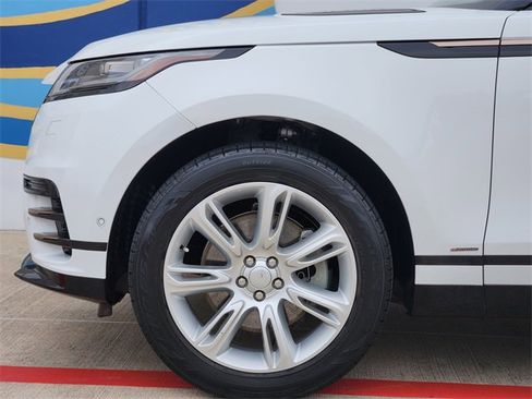 Used 2021 Land Rover Range Rover Velar R-Dynamic S image 9
