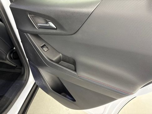 Certified 2026 Chevrolet Equinox RS w/ Safety and Technology Package FWD image 43