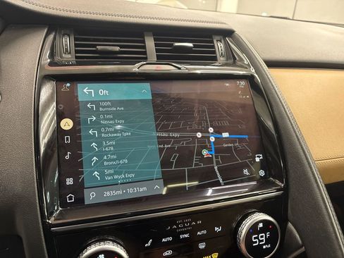 Used 2021 Jaguar E-PACE SE image 30