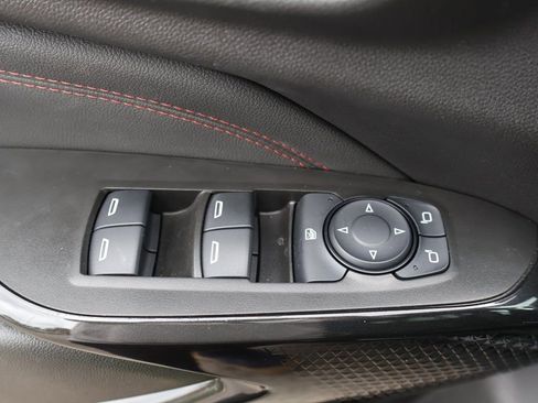 Used 2024 Chevrolet Trax RS w/ Sunroof Package image 45