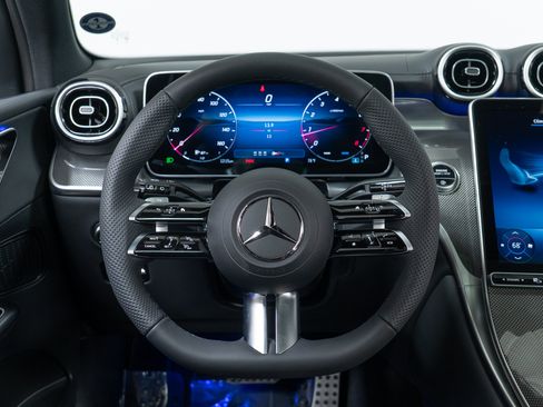 New 2026 Mercedes-Benz GLC 300 4MATIC image 17