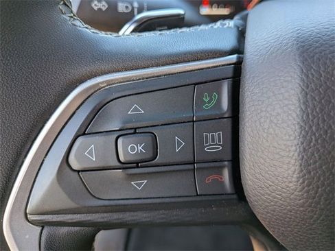 Certified 2024 Jeep Grand Cherokee L Laredo image 18