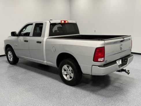 Used 2018 RAM 1500 Express AWD/4WD image 9