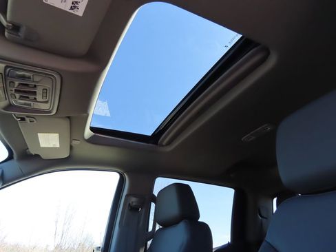 New 2026 Chevrolet Silverado 1500 RST w/ RST All Star Premium Package image 7