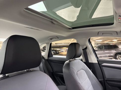 New 2027 Volkswagen Jetta SE FWD image 15