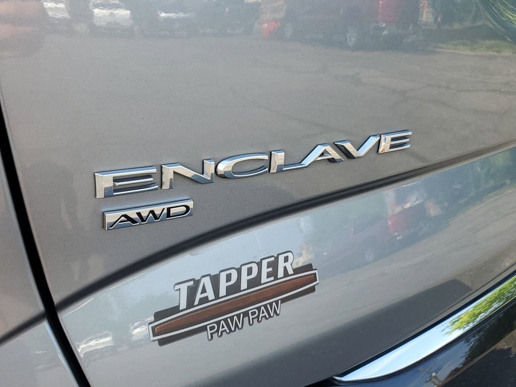 Used 2023 Buick Enclave Essence w/ Sport Touring Edition AWD/4WD image 7