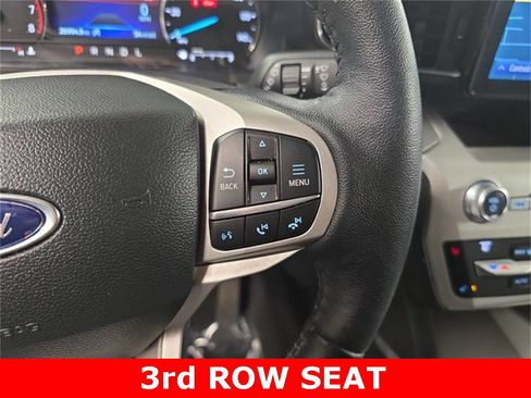 Used 2021 Ford Explorer XLT w/ Equipment Group 202A image 18