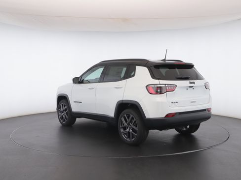 New 2026 Jeep Compass Limited image 22
