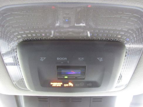 Used 2024 Toyota Prius Limited image 27