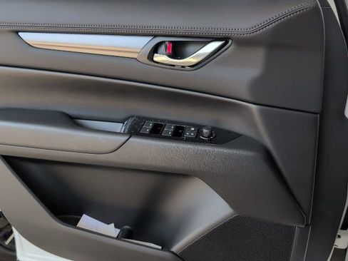 Used 2025 MAZDA CX-5 AWD 2.5 S w/ Preferred Package image 22