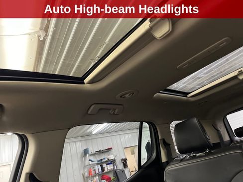 Used 2017 GMC Acadia Denali image 18