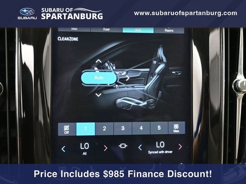 Used 2022 Volvo XC60 B5 Momentum image 20