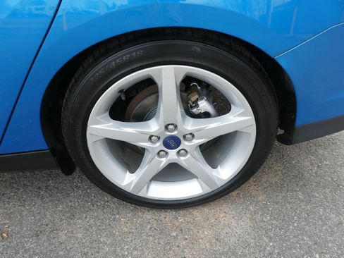 Used 2014 Ford Focus Titanium image 35