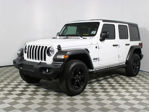 Used 2020 Jeep Wrangler Unlimited Sport image 3