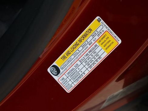 Used 2019 Cadillac XT5 Luxury image 32