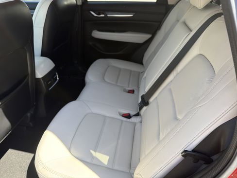 Used 2023 MAZDA CX-5 AWD 2.5 S w/ Premium Package image 27