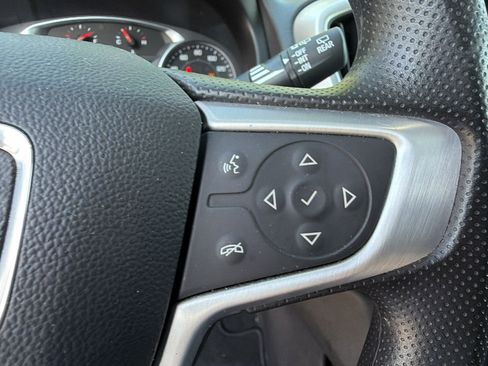 Used 2024 GMC Terrain SLE AWD/4WD image 27