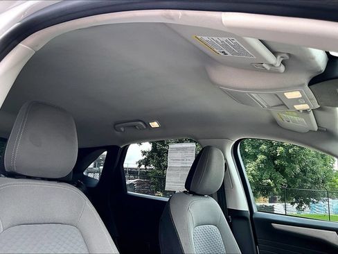 Used 2022 Ford Escape SE w/ Convenience Package AWD/4WD image 25