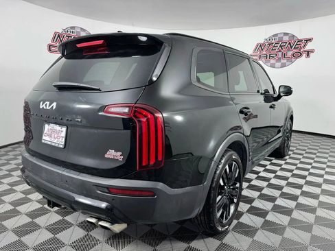 Used 2022 Kia Telluride SX w/ SX Prestige Package image 7