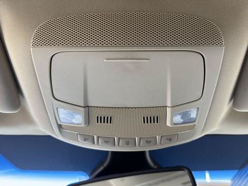 Used 2019 Ford Edge SEL w/ Equipment Group 201A FWD image 12