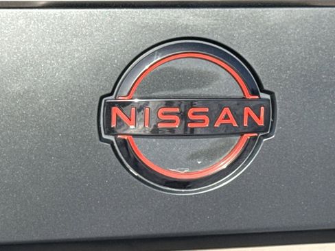 Used 2023 Nissan Titan PRO-4X w/ Off Road Protection Package image 10