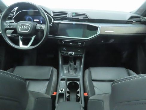 Used 2022 Audi Q3 2.0T Premium Plus w/ Premium Plus Package image 13