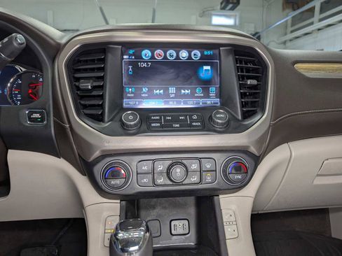 Used 2019 GMC Acadia Denali w/ Technology Package image 35