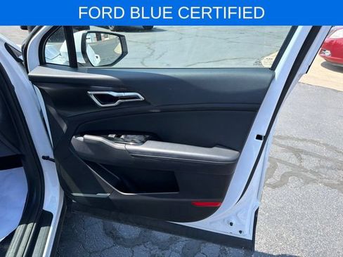 Used 2024 Kia Sportage EX FWD image 26