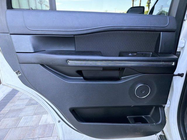 Used 2020 Ford Expedition XLT RWD image 15