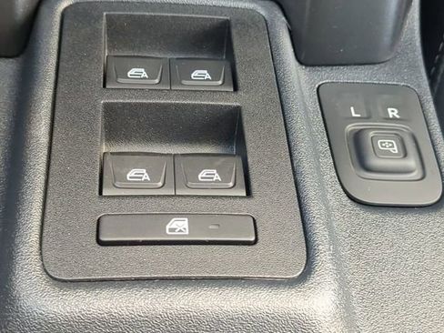New 2025 Ford Bronco Badlands w/ Sasquatch Package AWD/4WD image 29